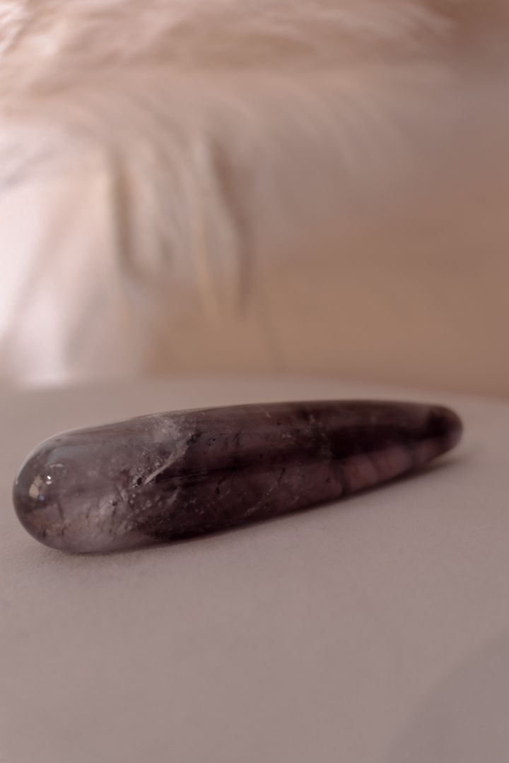 Amethyst Crystal Wand (Traditional)