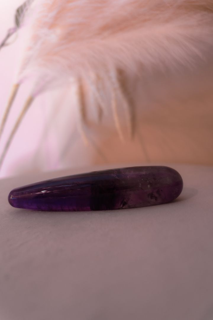 Amethyst Crystal Wand (Traditional)