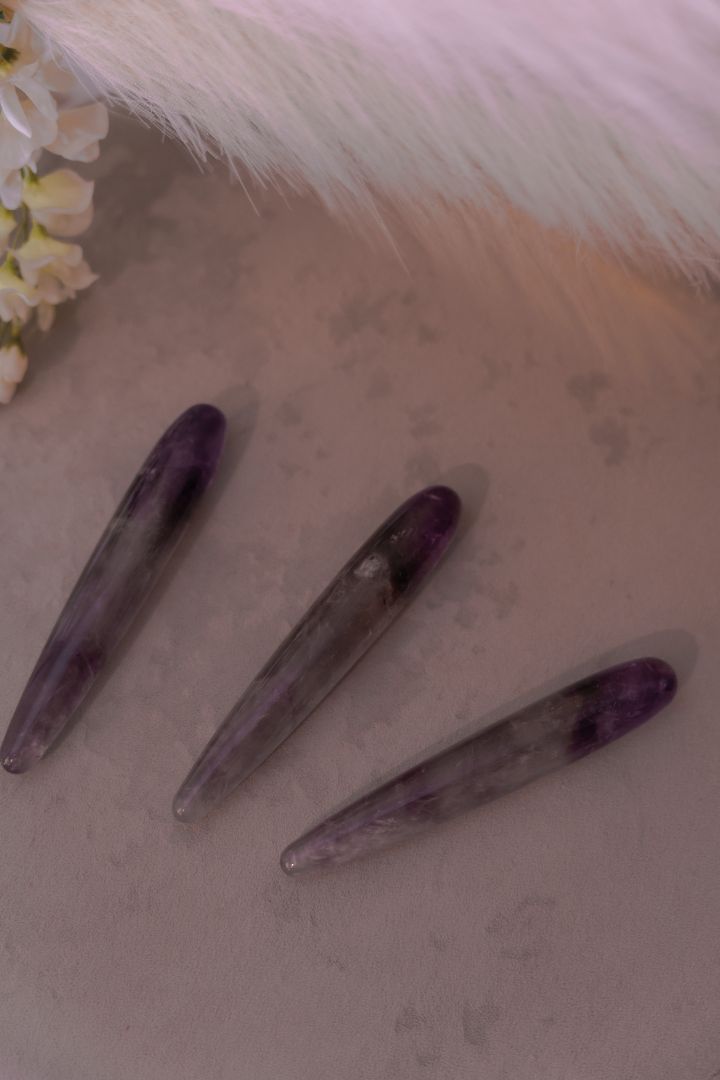 Amethyst Crystal Wand (Slim)
