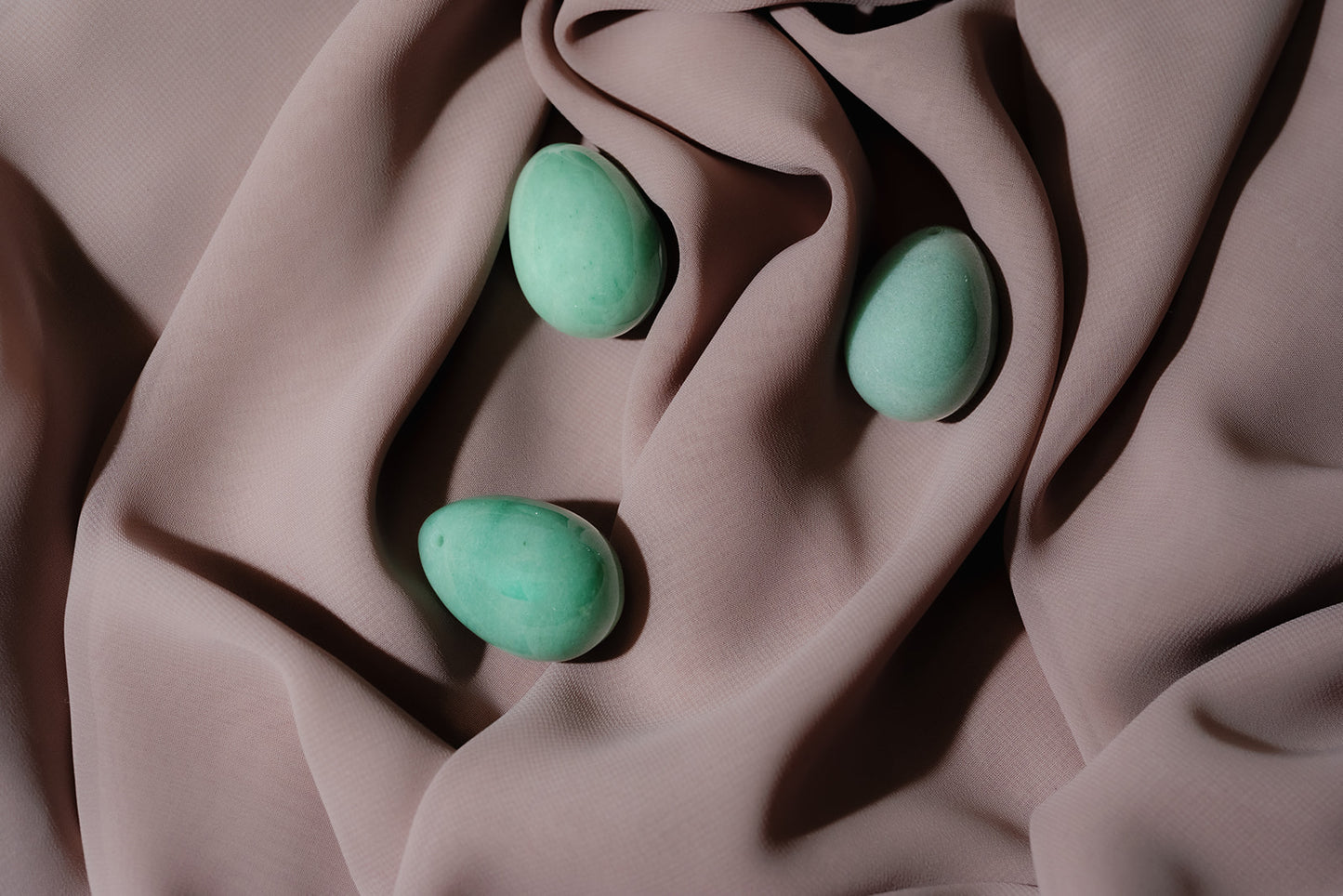 Indian Jade Crystal Egg (small)