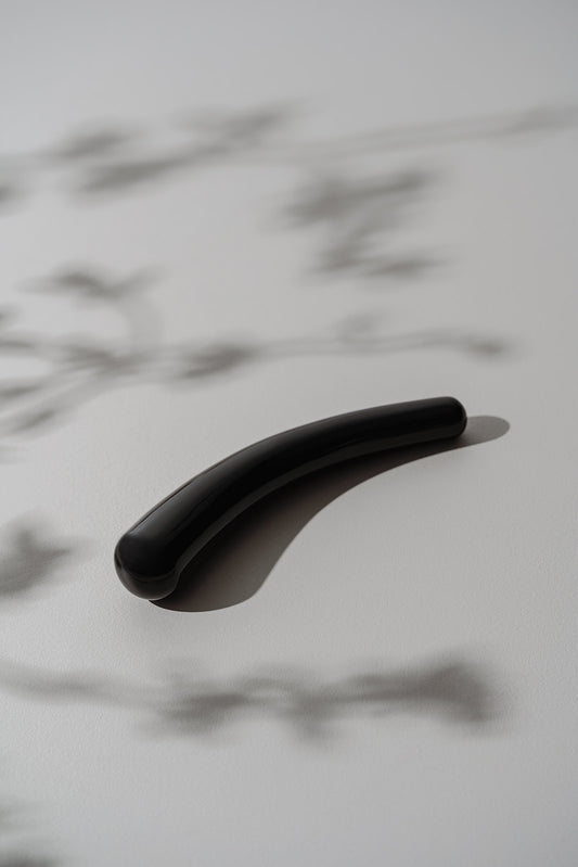 Obsidian Curve Crystal Wand